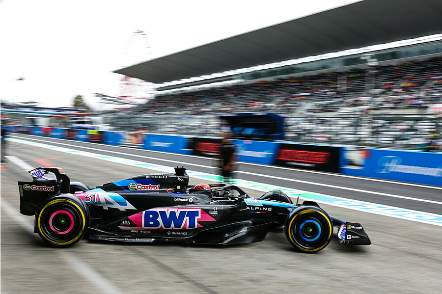 サイン入 F1 VIP PASS まよっ 2024 日本GP